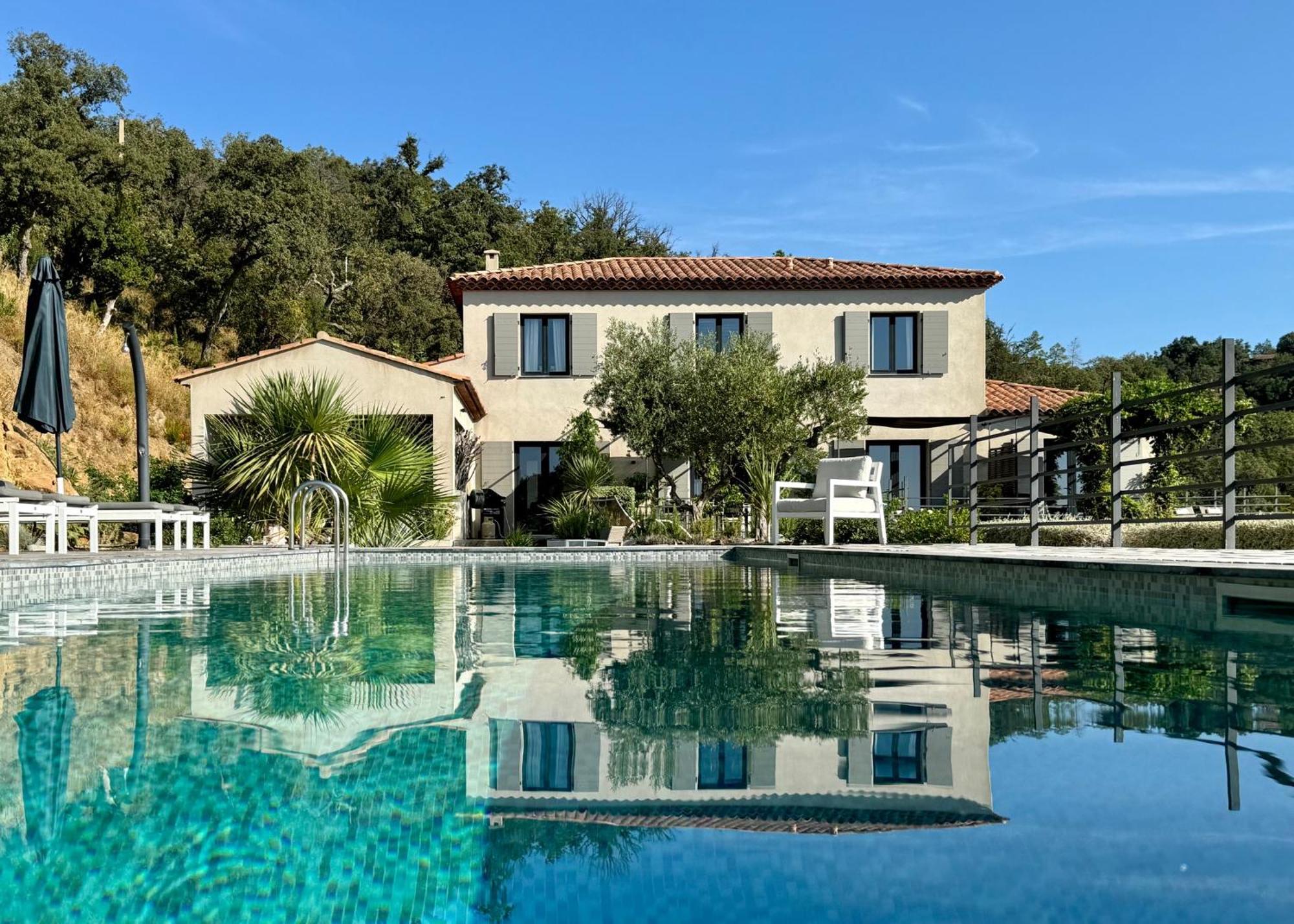 Villa D'Arnaud 라 가르드-프레이네 외부 사진